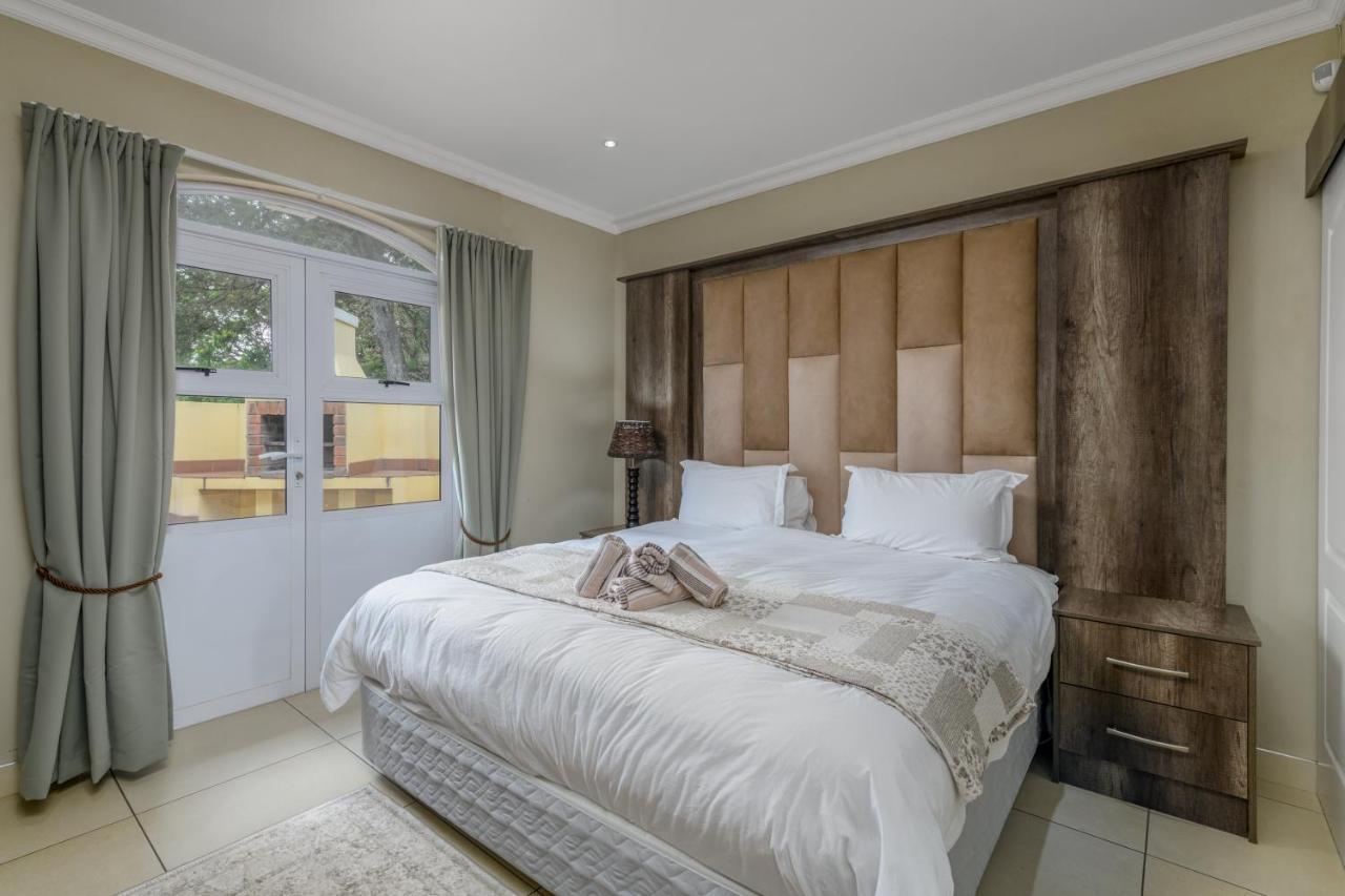 Villa Caylee Caribbean Estates - Ultra-Luxurious - Rimas Interiors Designs - Private Beachfront Escape - Premium Serviced For 8 Guests 爱德华港 外观 照片