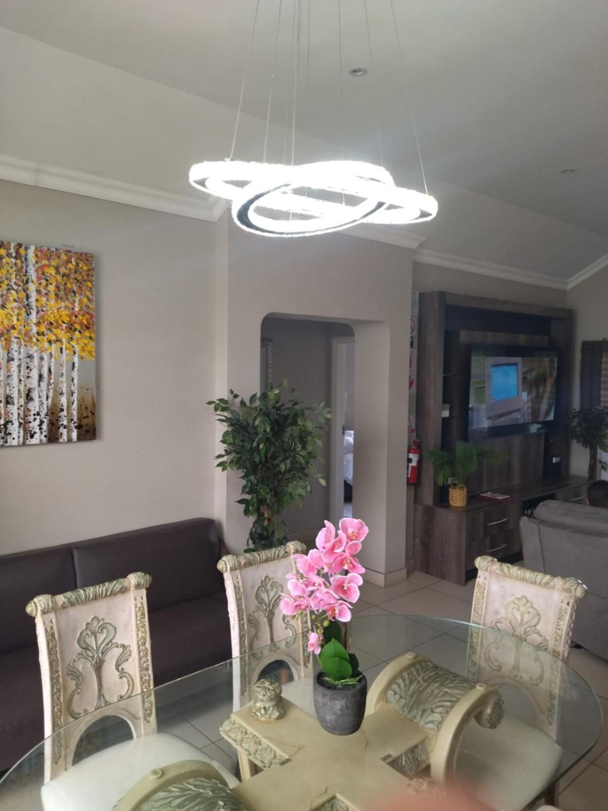 Villa Caylee Caribbean Estates - Ultra-Luxurious - Rimas Interiors Designs - Private Beachfront Escape - Premium Serviced For 8 Guests 爱德华港 外观 照片